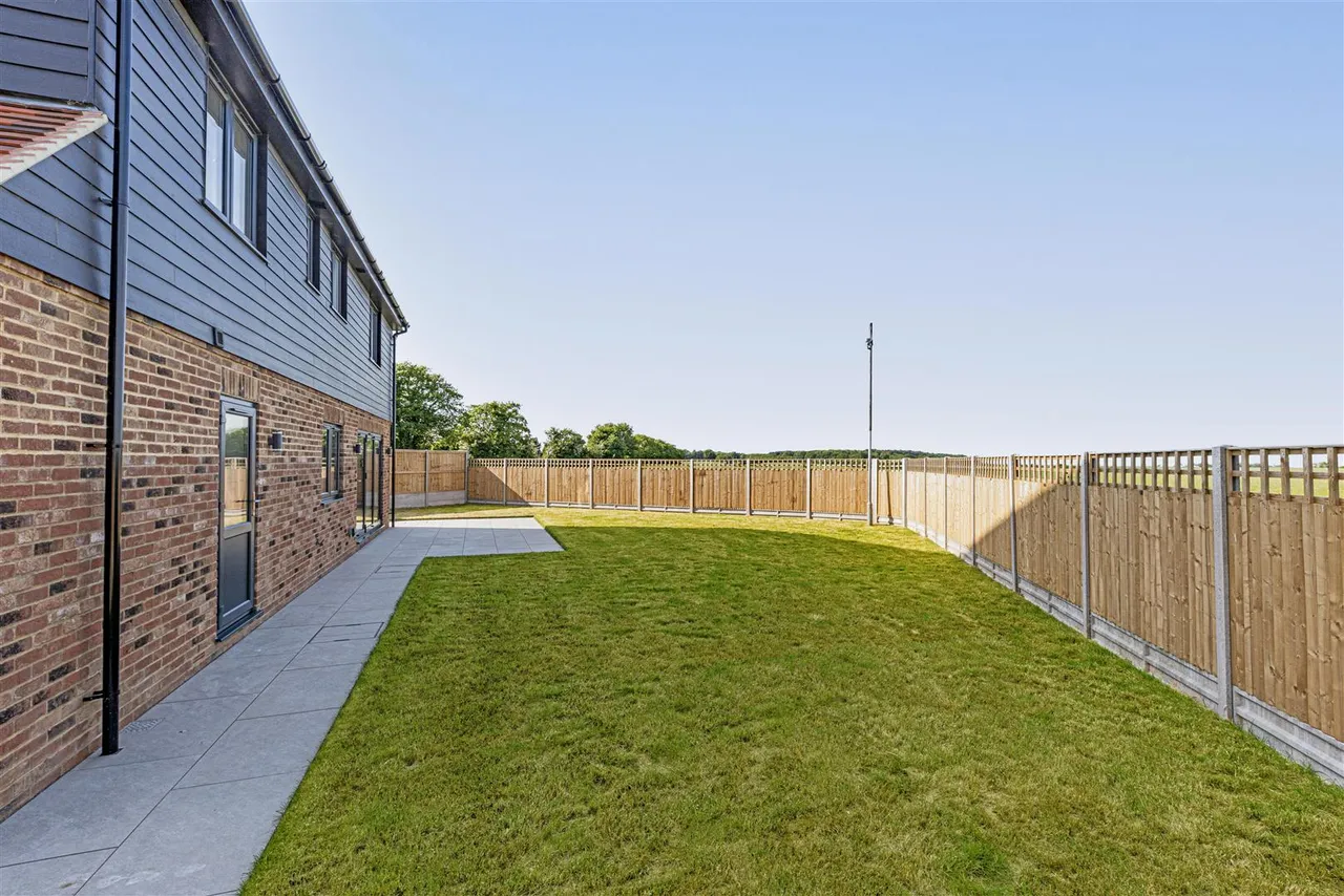 Sandwich Road, Whitfield, Dover, Kent, CT16 3RN, photo 52