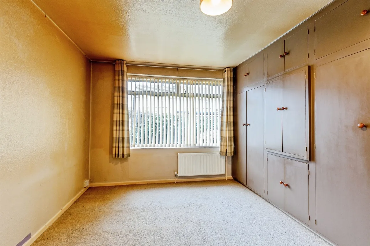 Westland Avenue, Oldland Common, Bristol, photo 4