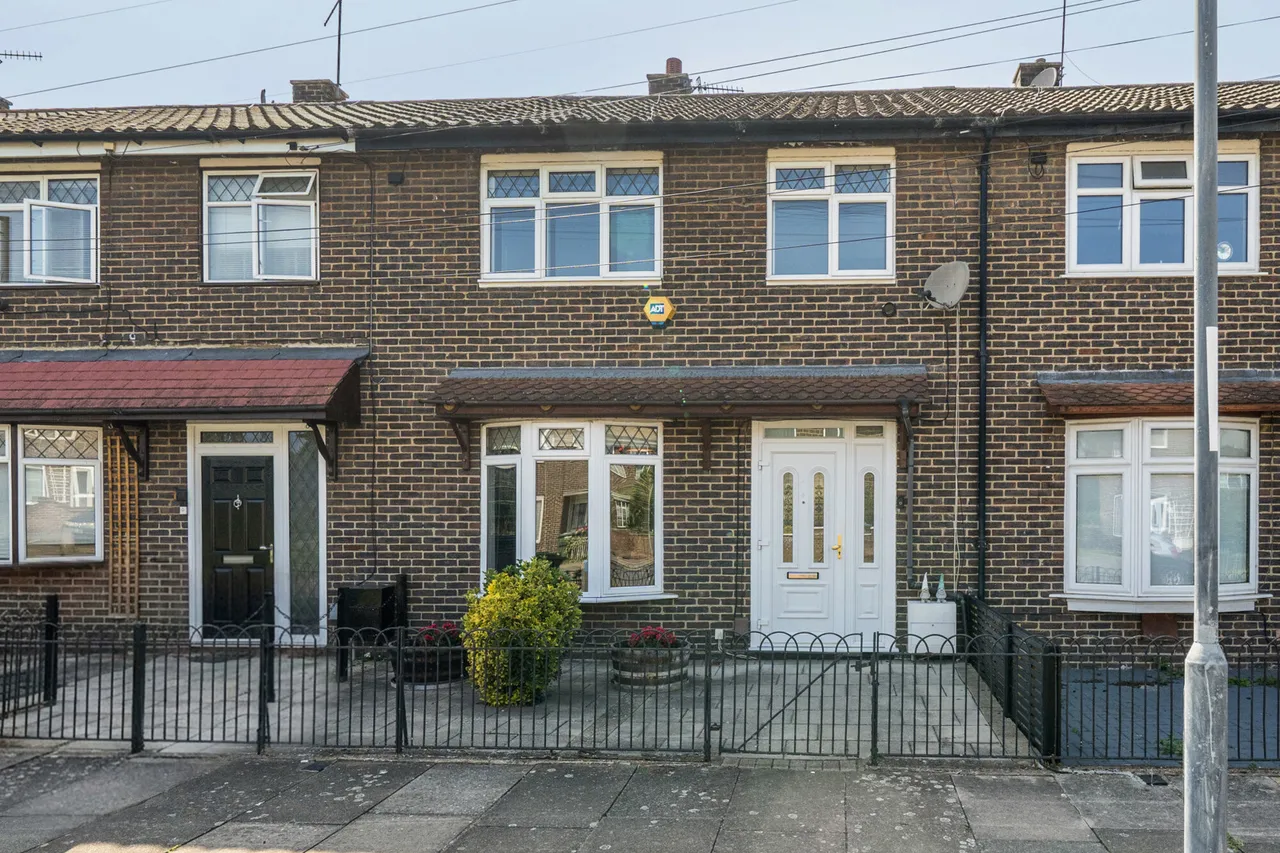Mottisfont Road, SE2, photo 11