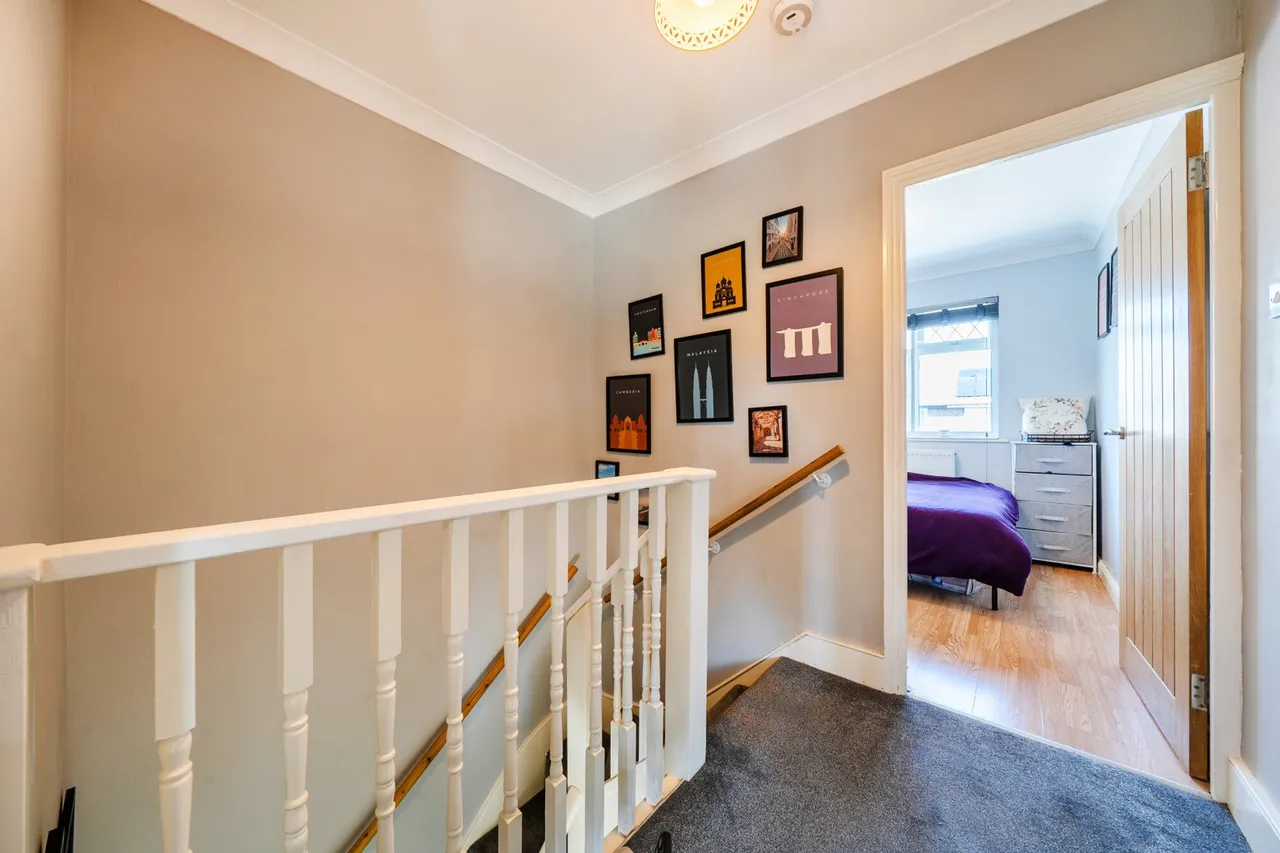 Mottisfont Road, SE2, photo 22