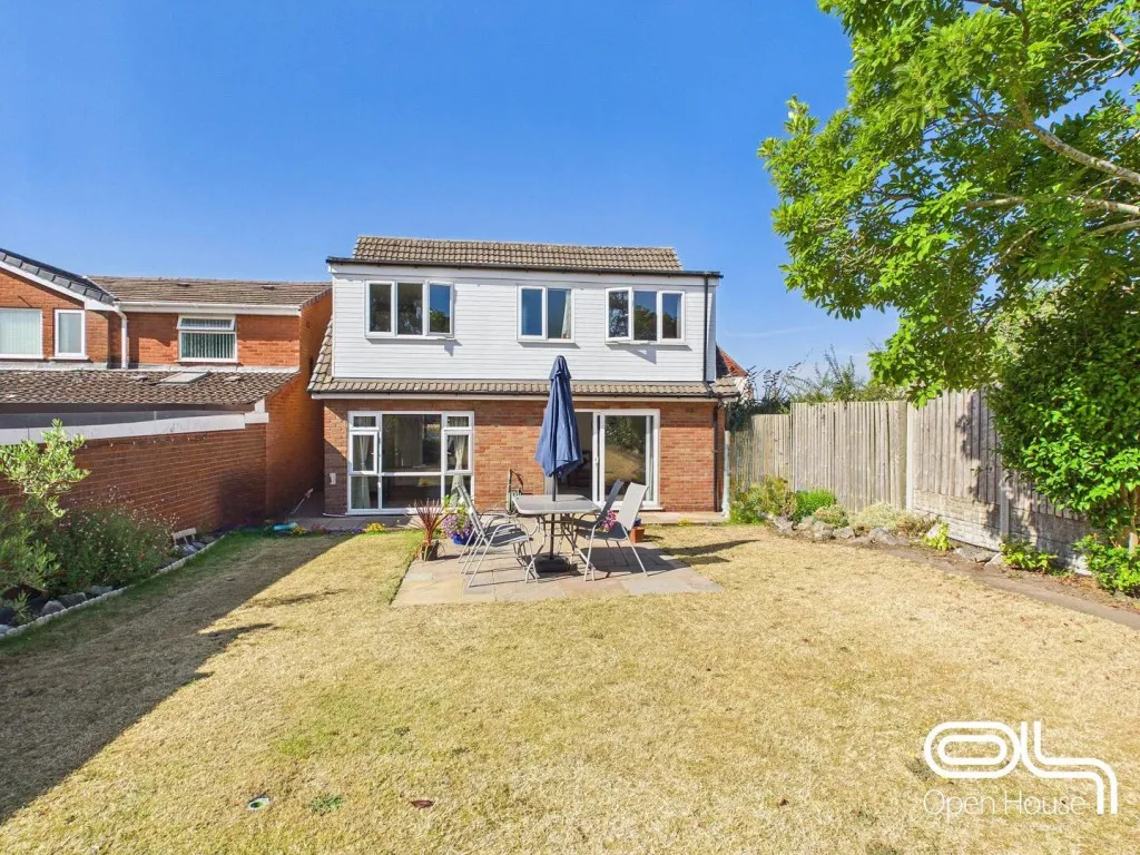 Heath Street, Hednesford, WS12, photo 17