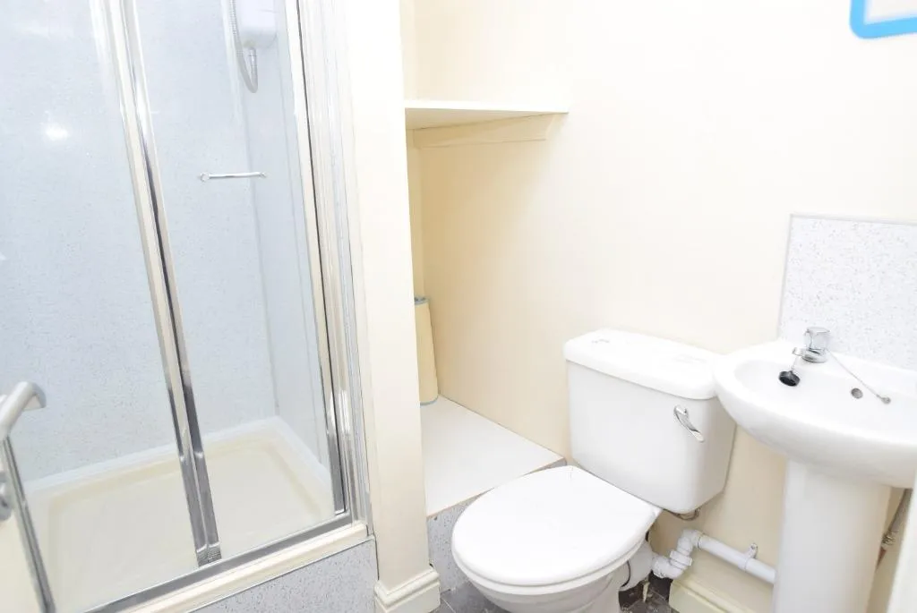 Regent Road, Hanley, ST1, photo 9