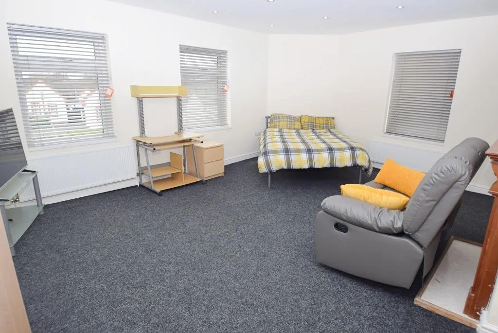 1 bed flat to rent, Regent Road, Hanley, ST1