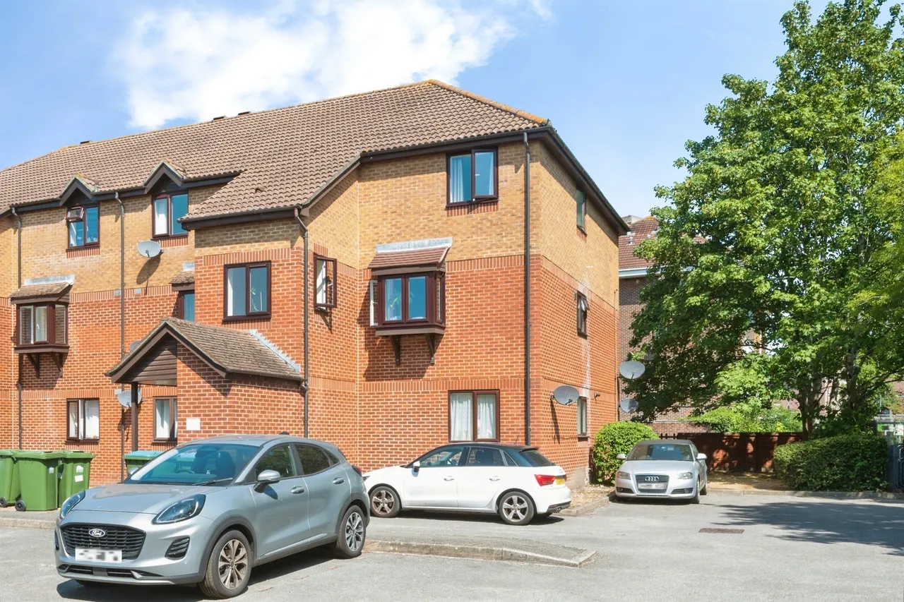 Brunel Road, Southampton, SO15, photo 13