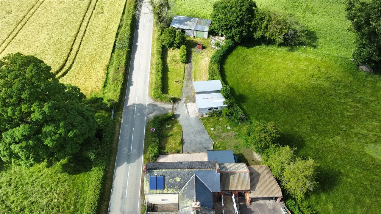 Kerry, Newtown, Powys, SY16 4NB, photo 10