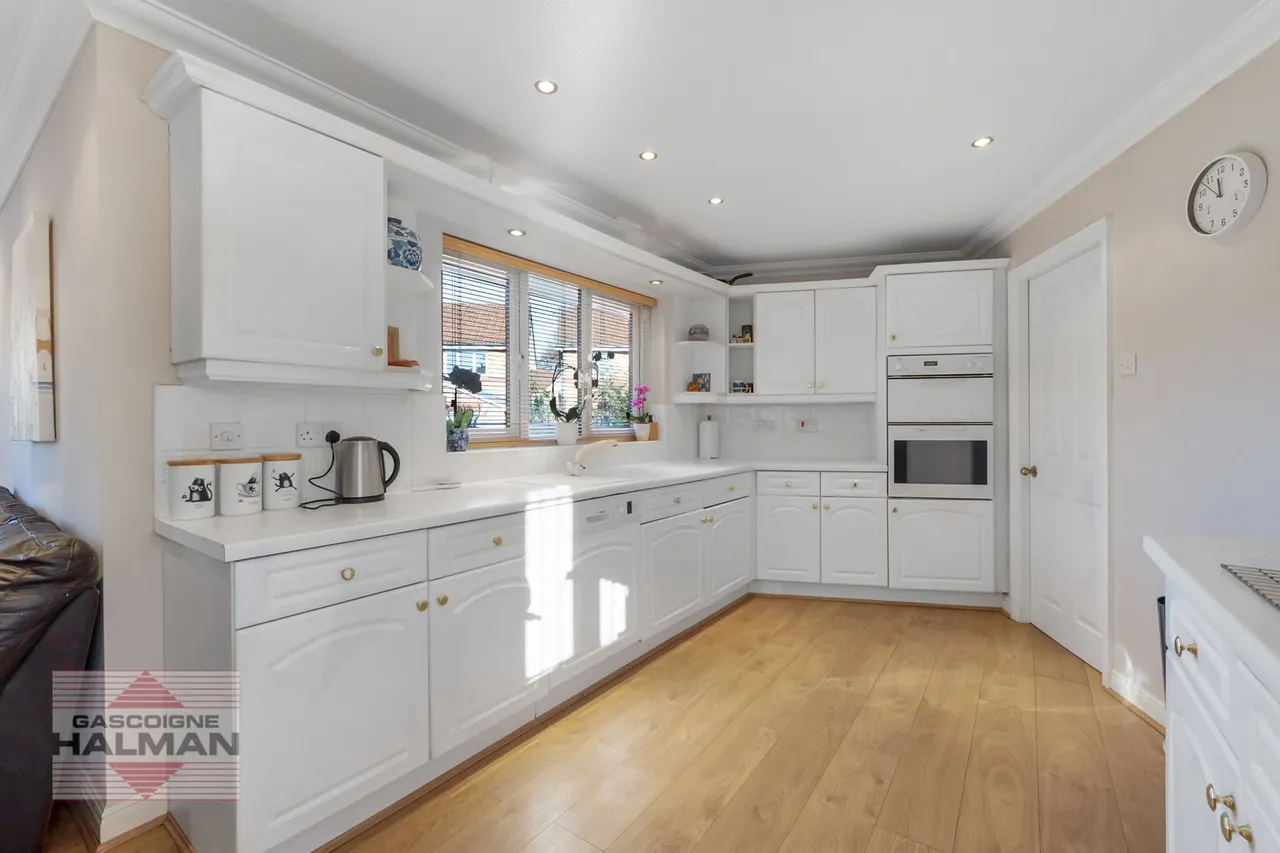 Wolverton Drive, Wilmslow, photo 11