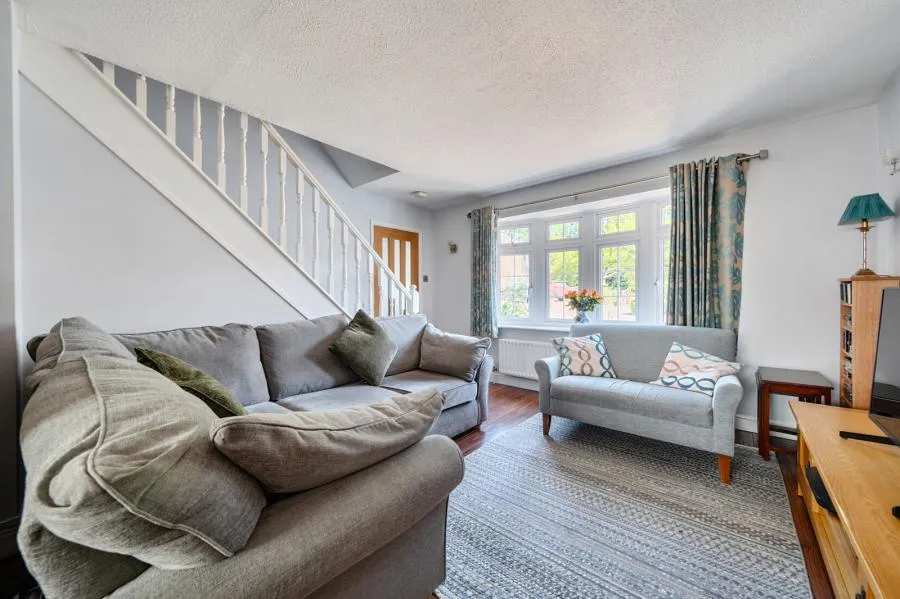 Birchwood Drive, Lightwater, GU18, photo 13