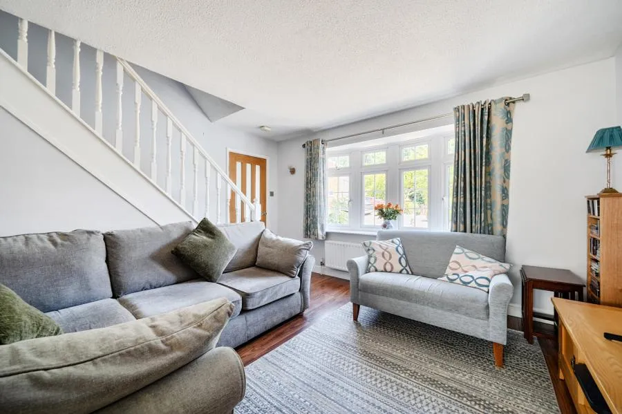 Birchwood Drive, Lightwater, GU18, photo 8