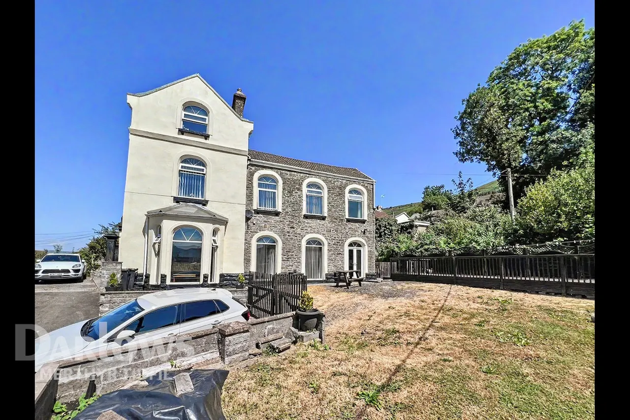 Cardiff Road, Merthyr Tydfil, photo 41
