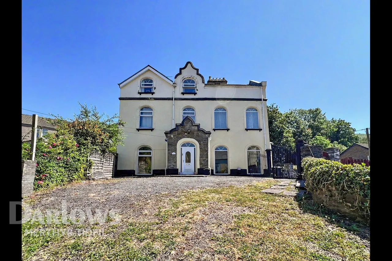 Cardiff Road, Merthyr Tydfil, photo 3
