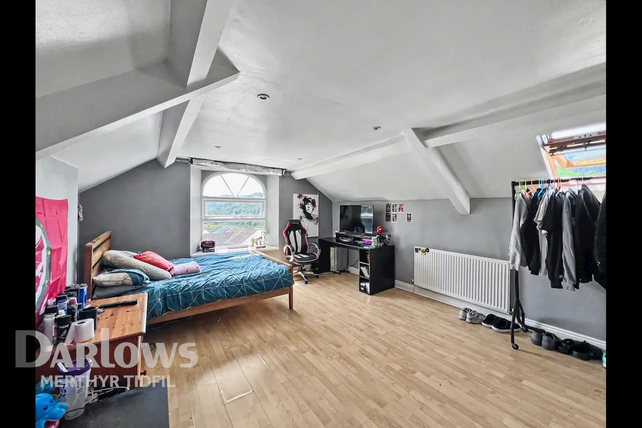 Cardiff Road, Merthyr Tydfil, photo 34