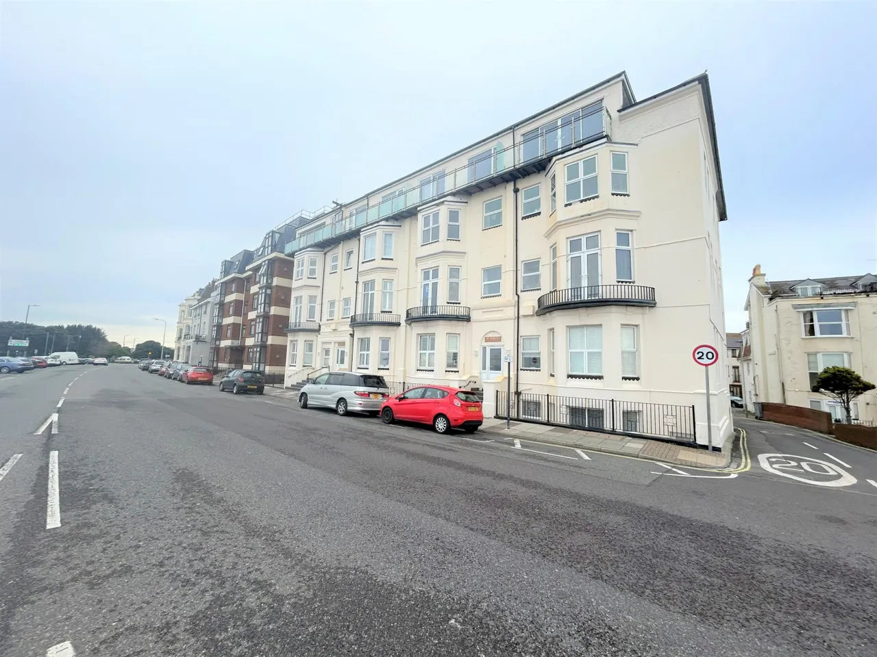 South Parade, Southsea, Portsmouth, PO4, photo 9