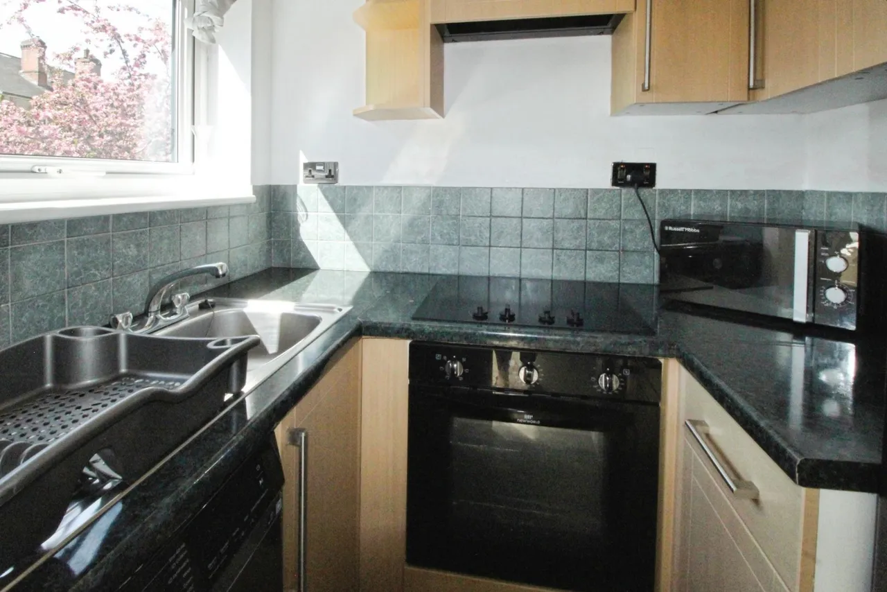 Millhouses Lane, Sheffield, S7, photo 4