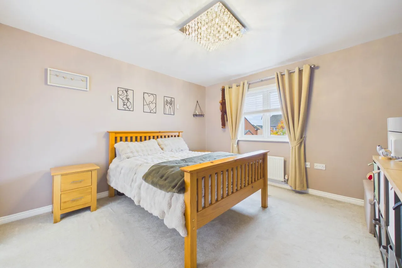 Plover Way, Motherwell, photo 14