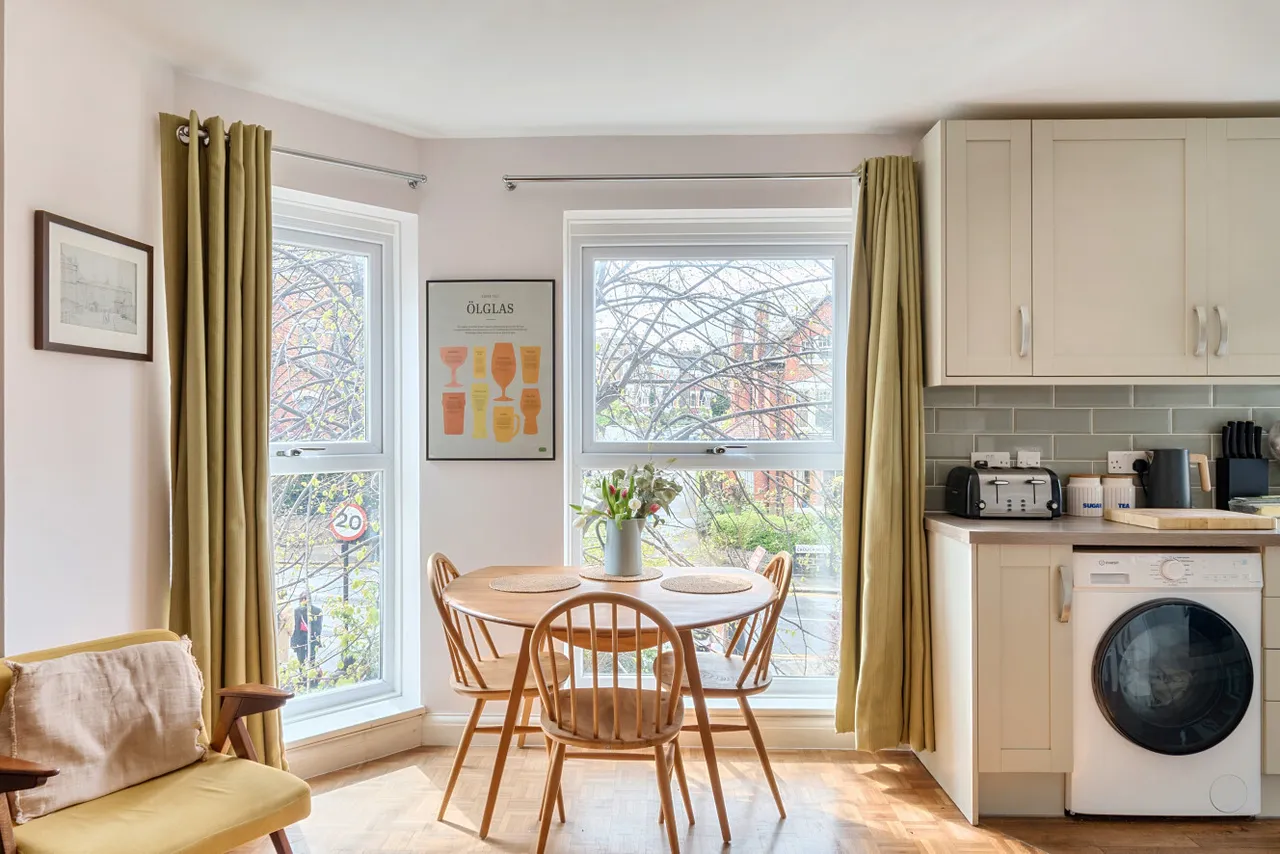 Crouch Hill, Crouch End, London, N8, photo 2