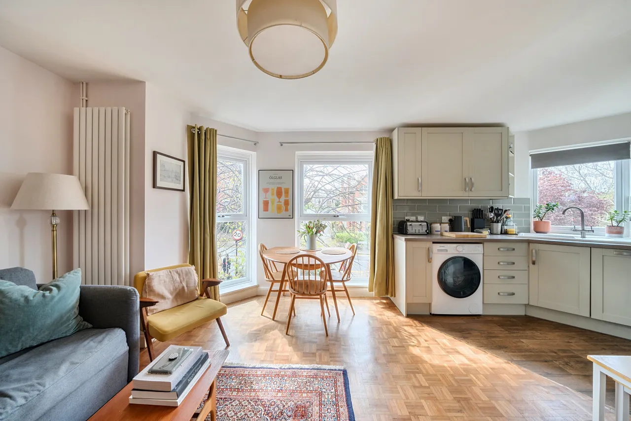 Crouch Hill, Crouch End, London, N8, photo 10
