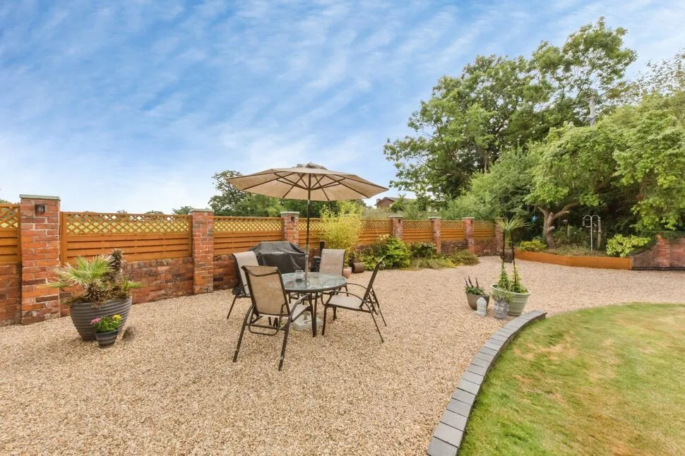 Newcastle Road North, Brereton, CW11, photo 31