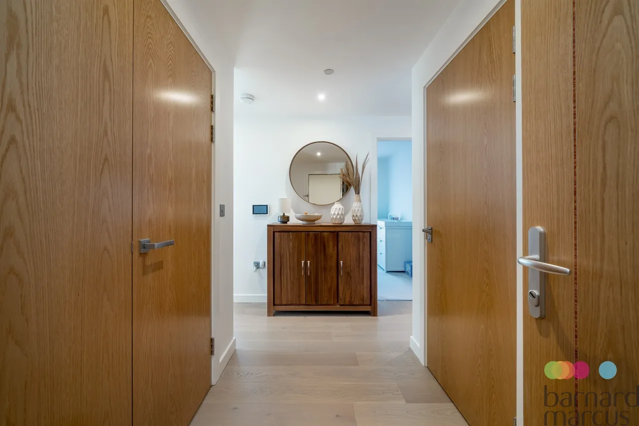 Thonrey Close, London, photo 7