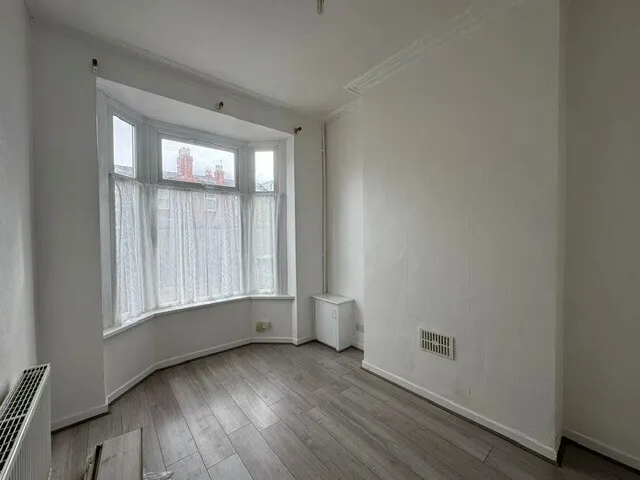 Poplar Avenue, Lozells, B19 1JT, photo 2