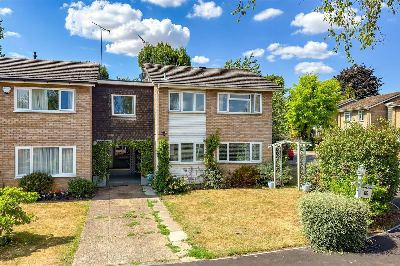 3 bed house for sale — Meadowcroft, St. Albans, Hertfordshire, AL1 1UF