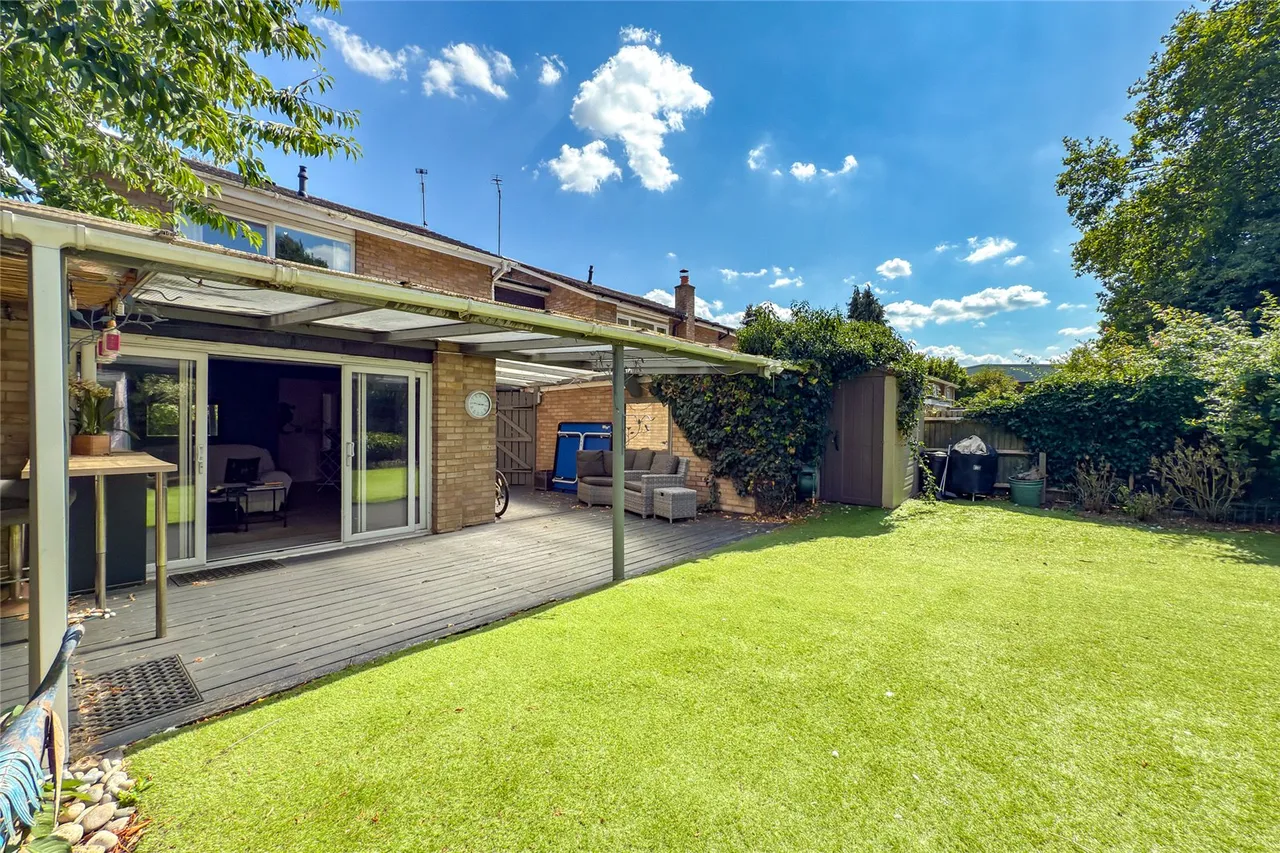 Meadowcroft, St. Albans, Hertfordshire, AL1 1UF, photo 16