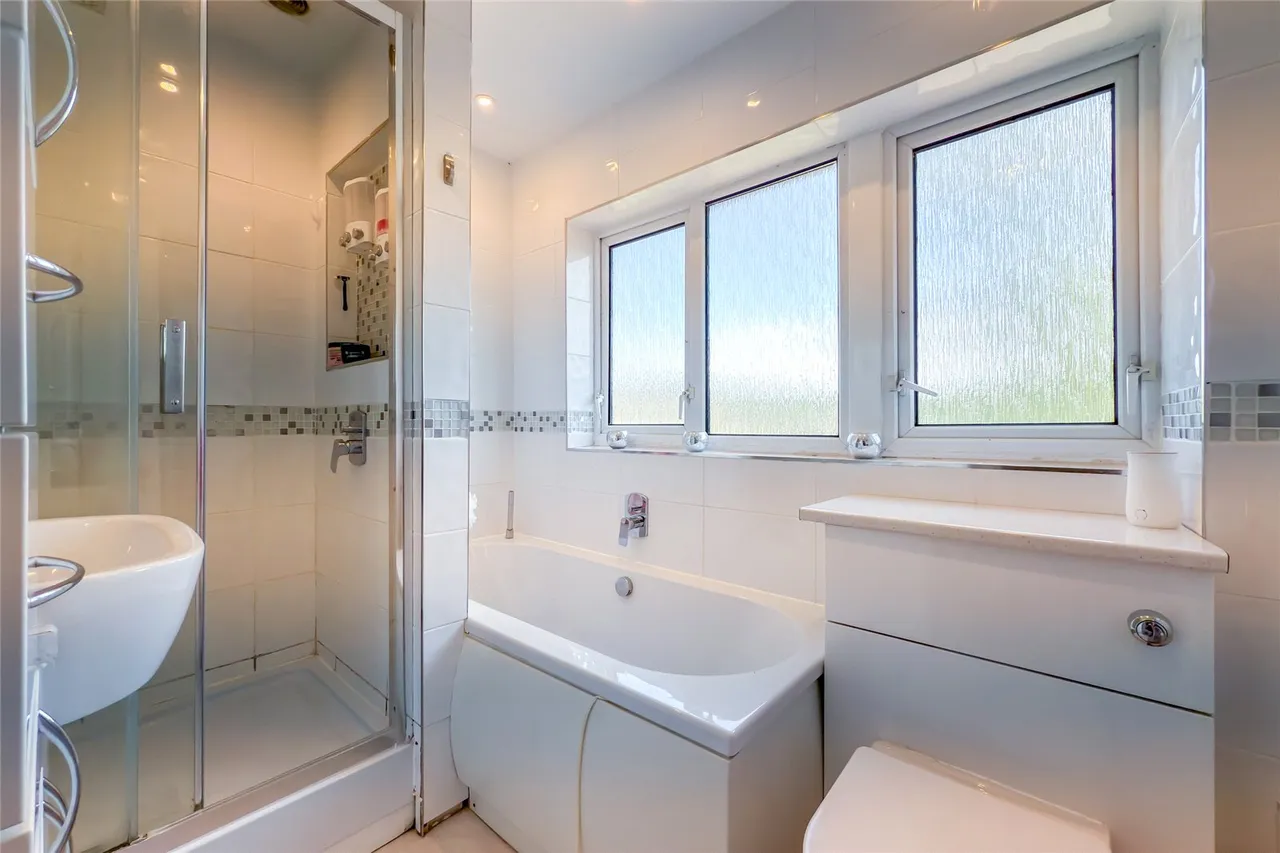 Meadowcroft, St. Albans, Hertfordshire, AL1 1UF, photo 9
