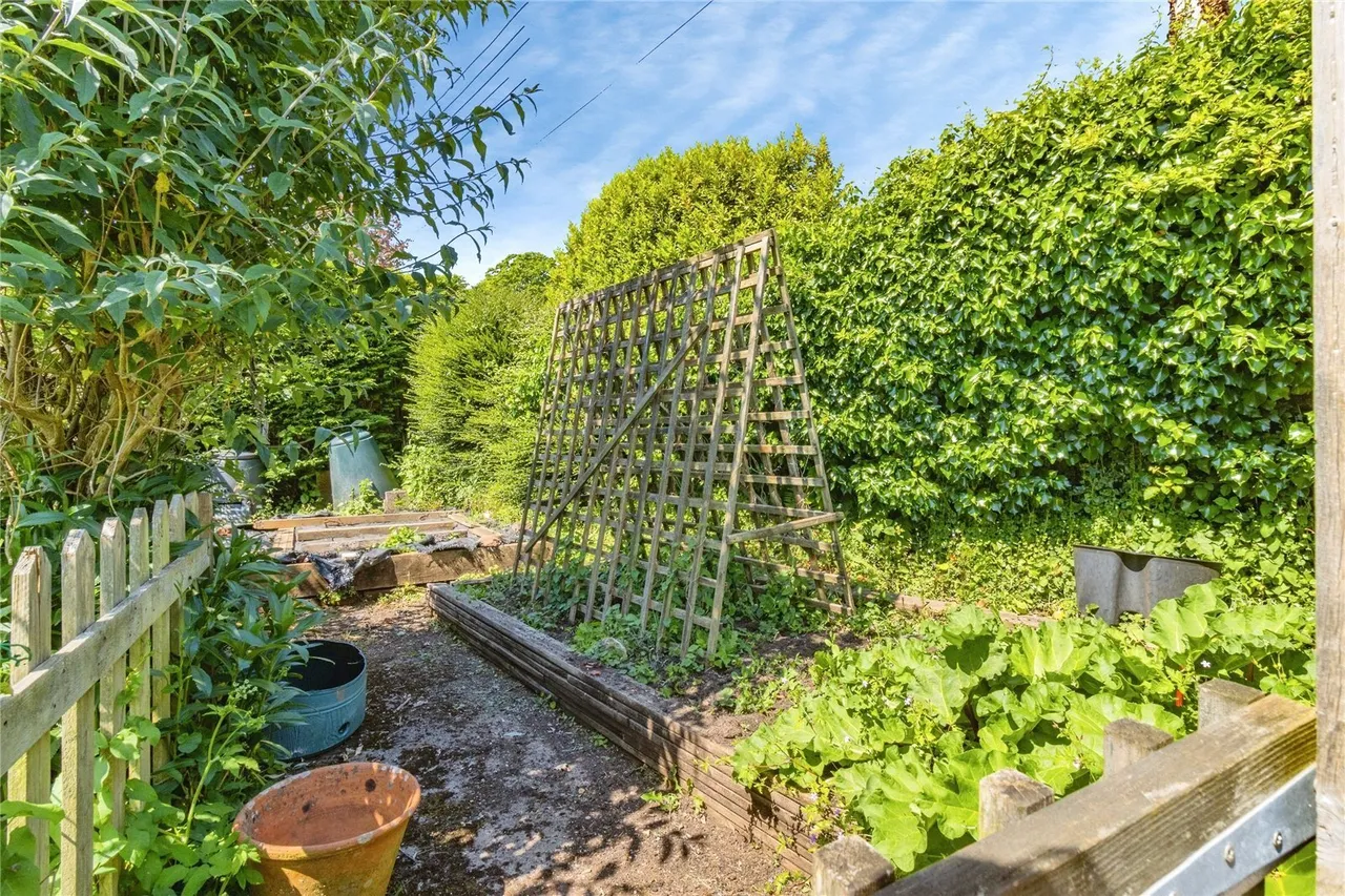 Higher Warborough Road, Brixham, TQ5, photo 33