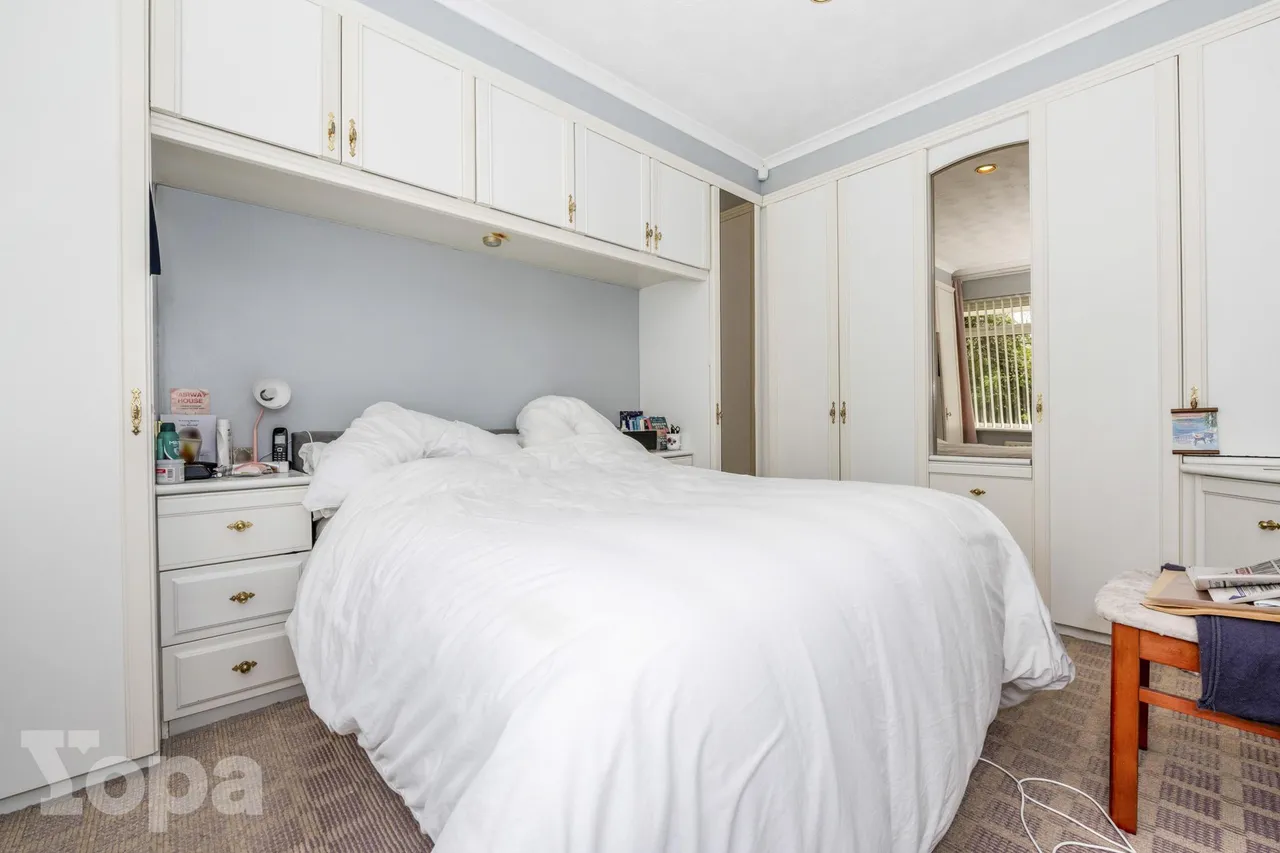 Downs Road, Istead Rise, DA13, photo 11