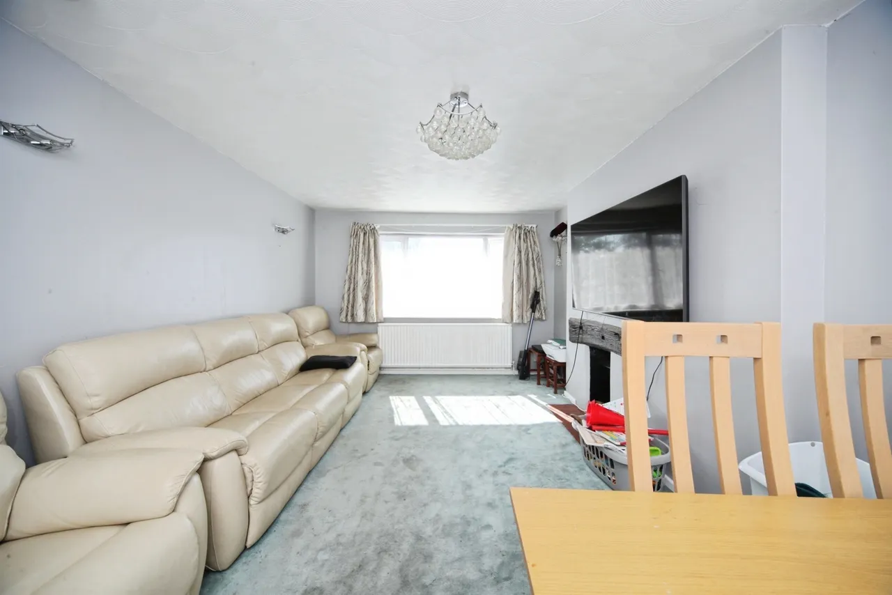 Devon Road, LUTON, photo 3