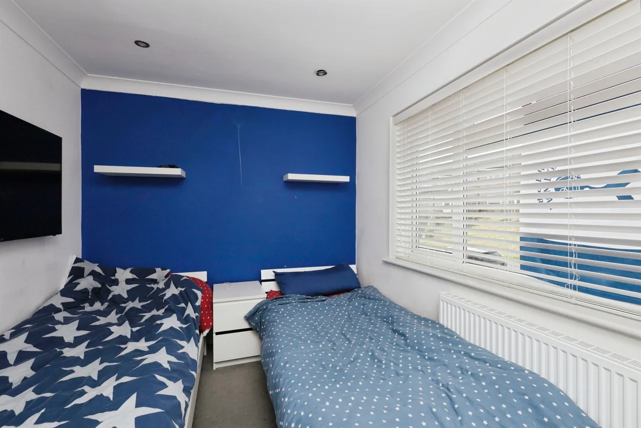 Maywood Avenue, Eastbourne, photo 8