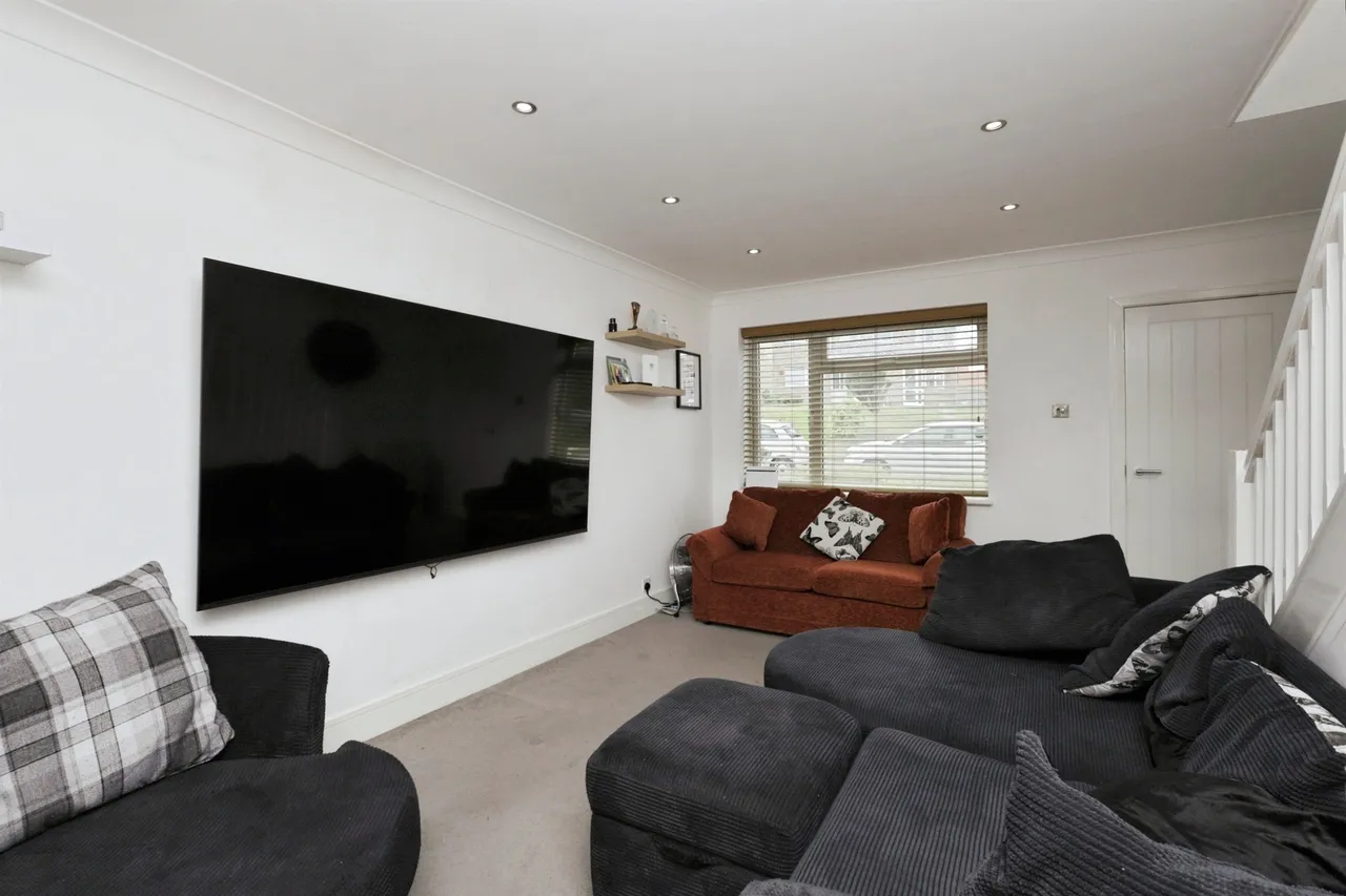 Maywood Avenue, Eastbourne, photo 5