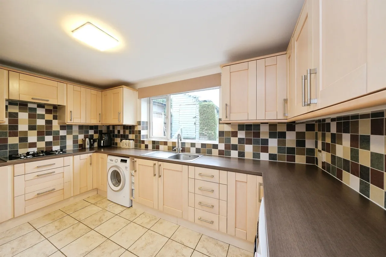 Plains Lane, Blackbrook, DE56, photo 17