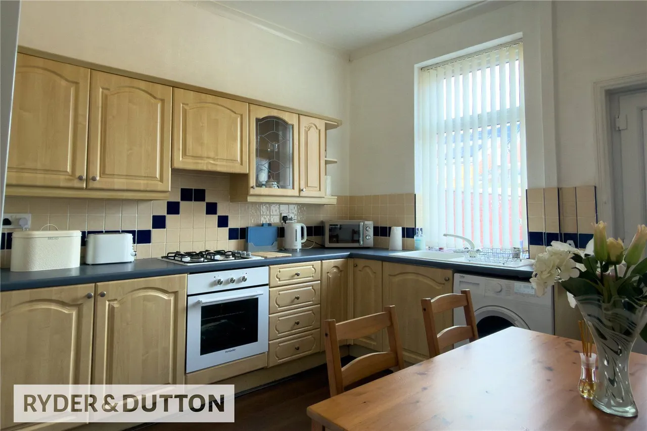 Co-Operation Street, Failsworth, M35, photo 4