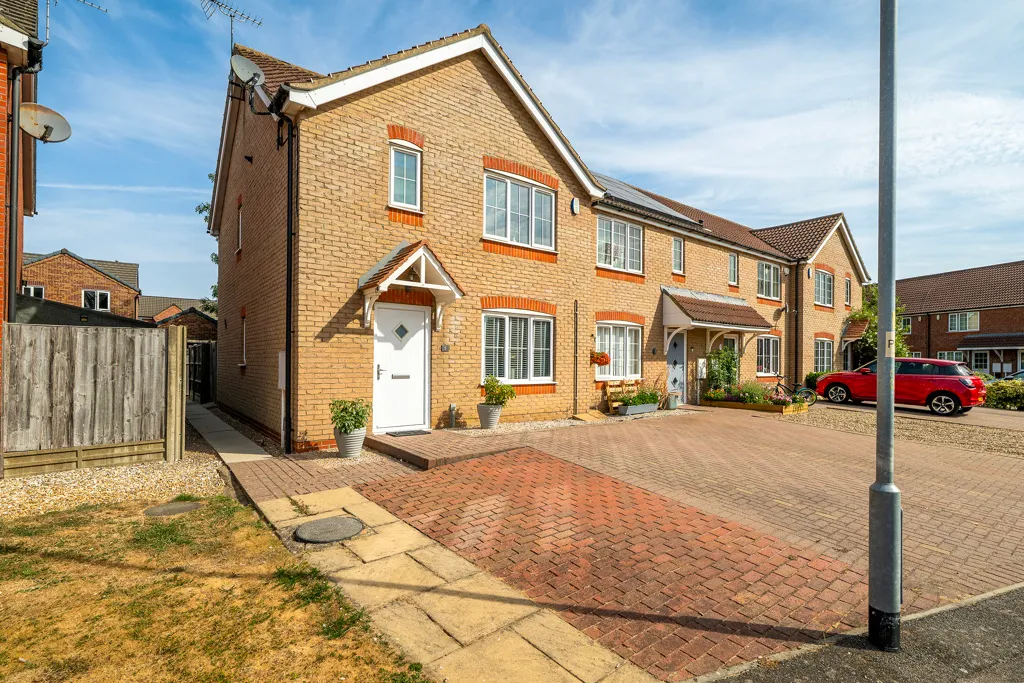 3 bed house for sale, The Eshings, Welton, LN2