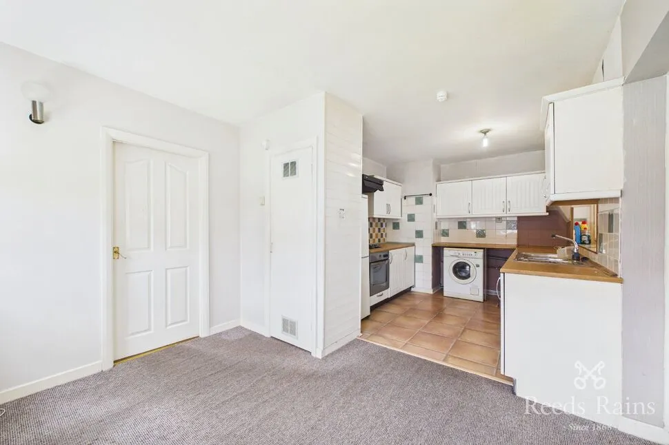 Devonshire Drive, North Anston, South Yorkshire, S25, photo 10