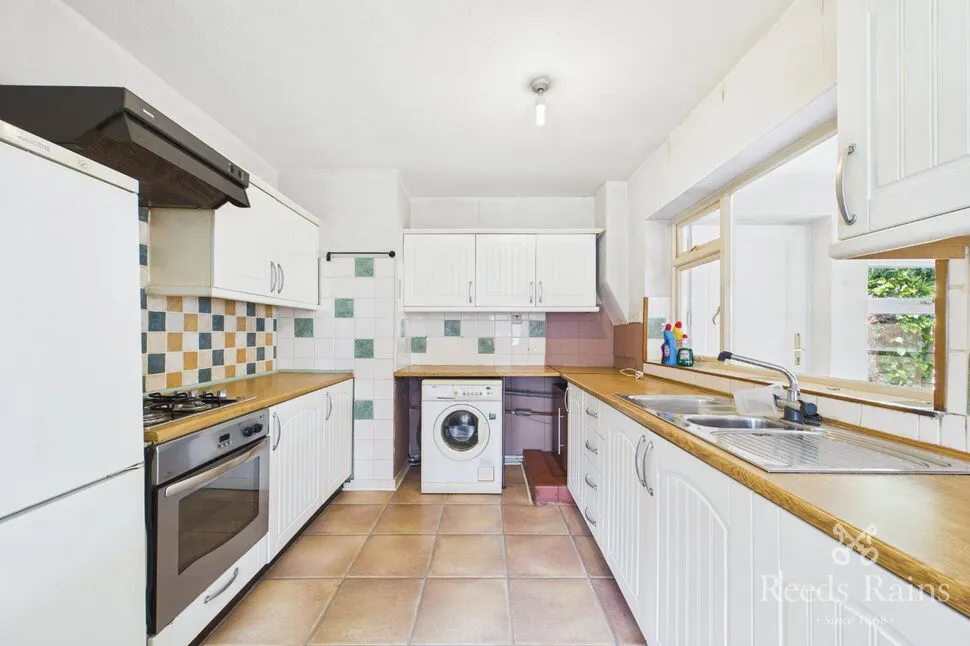 Devonshire Drive, North Anston, South Yorkshire, S25, photo 7