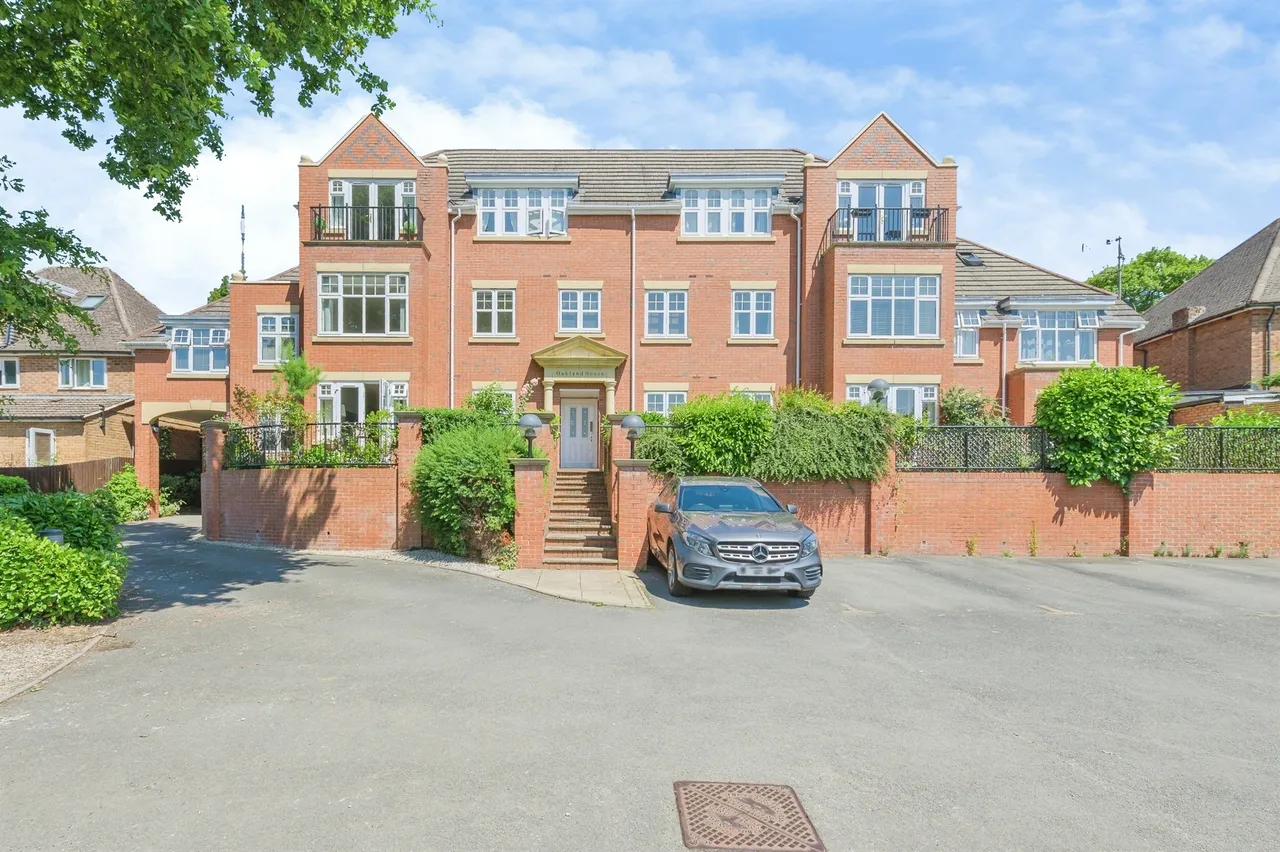 Lichfield Road, Sutton Coldfield, photo 11