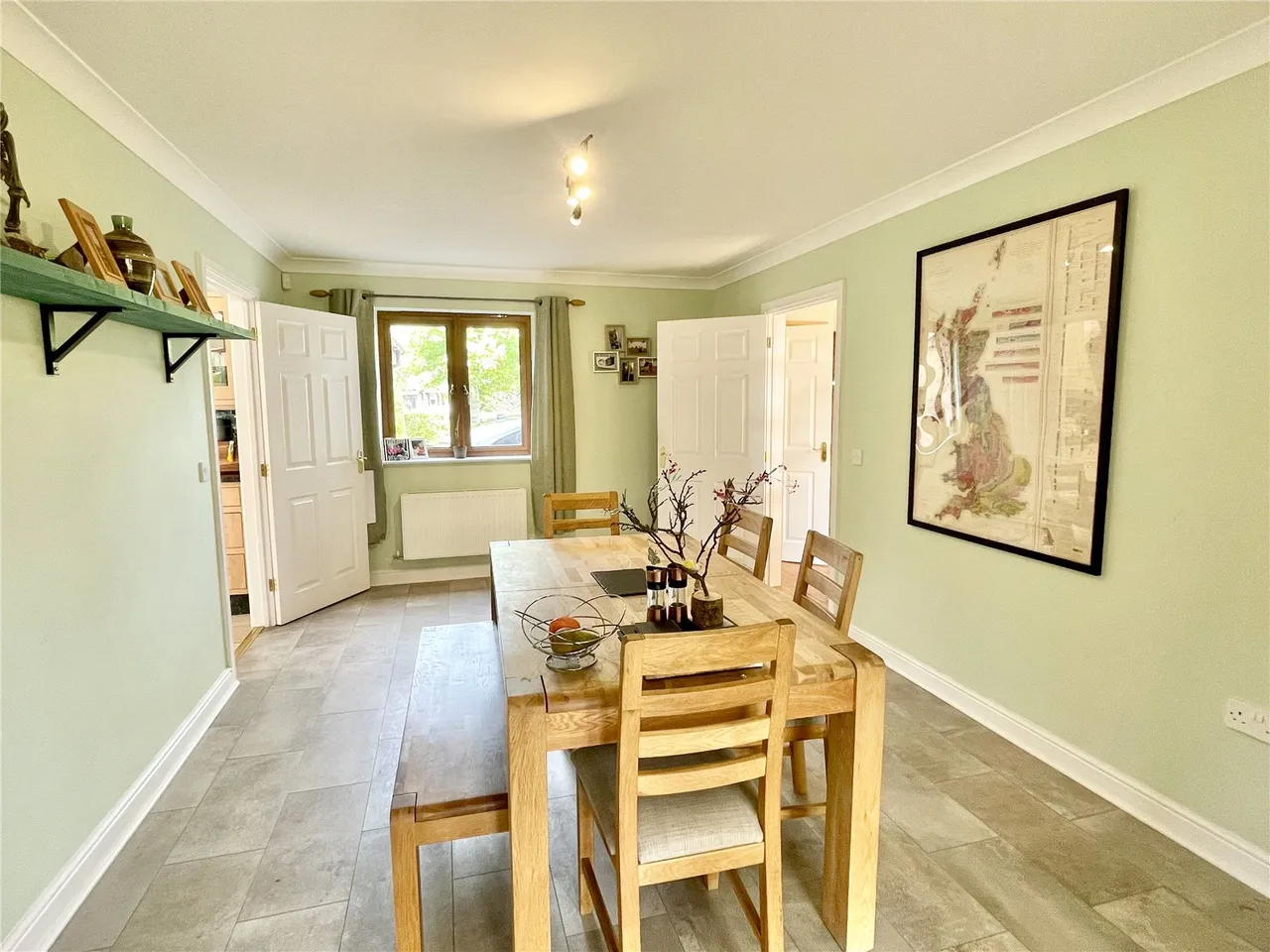 Groes Close, Groesllwyd, photo 10