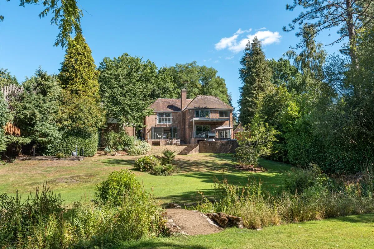 4 bed house for sale, Bracken Close, Wonersh, GU5