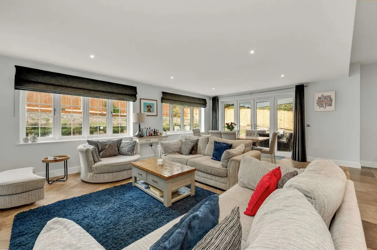 Holme Hill, Upton Grey, RG25, photo 7