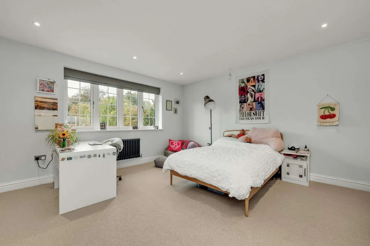 Holme Hill, Upton Grey, RG25, photo 14