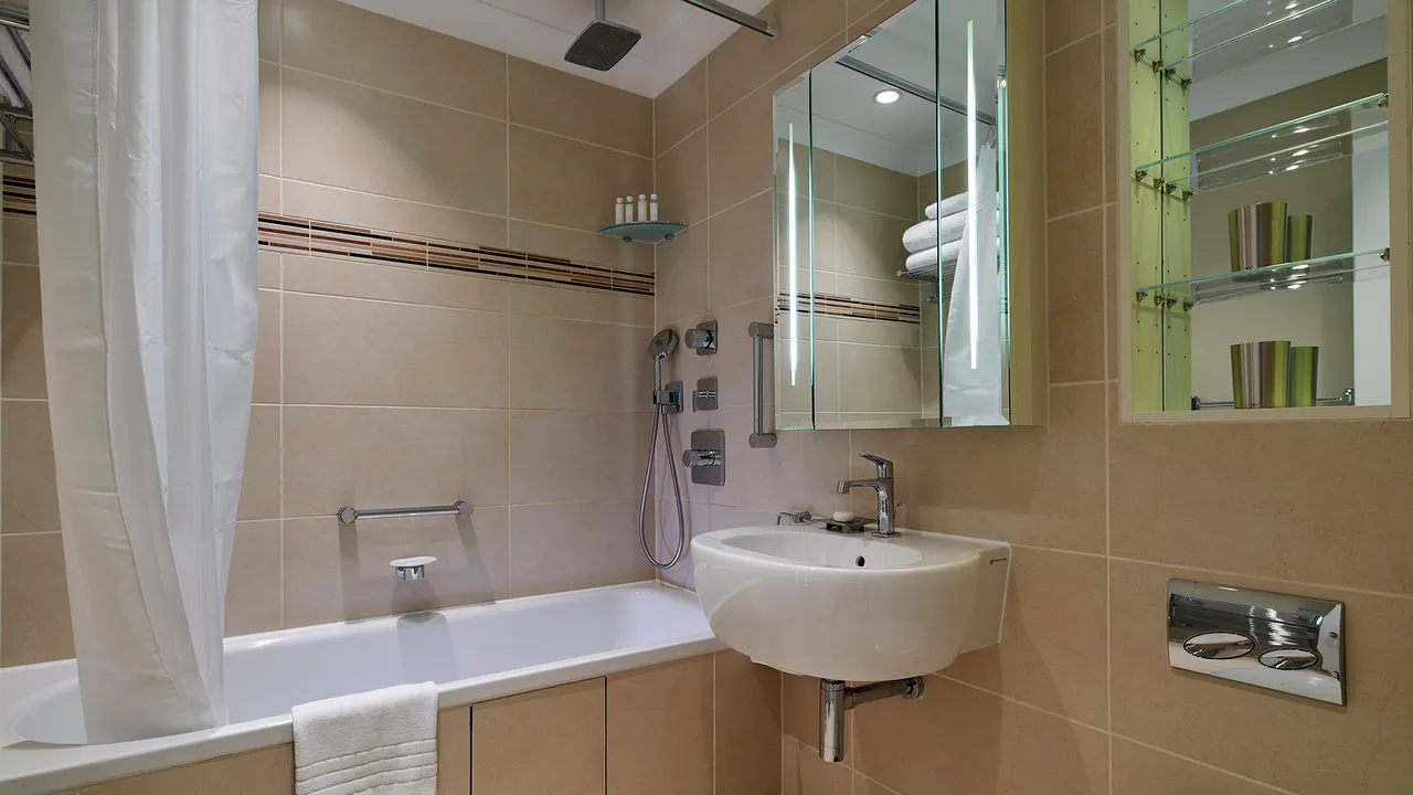 Bow Lane, Bank, EC4M, photo 4