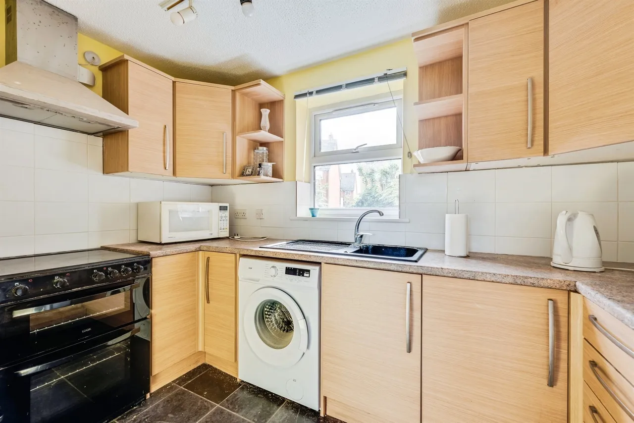 Jackman Close, Abingdon, OX14, photo 2