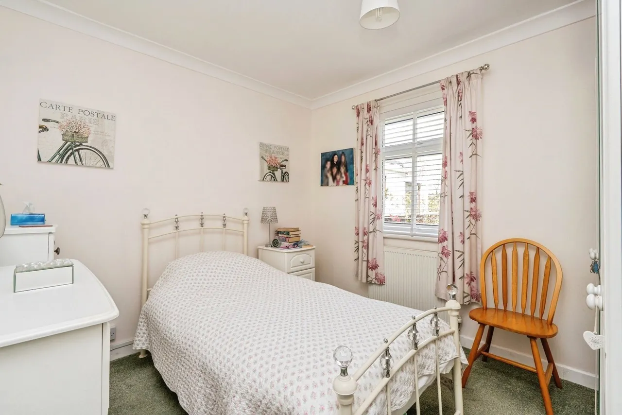 Frances Road, Waterlooville, PO7, photo 11
