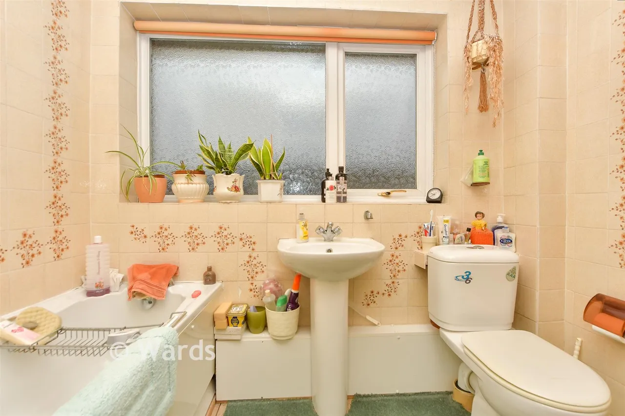 Gadby Road, Sittingbourne, ME10, photo 11