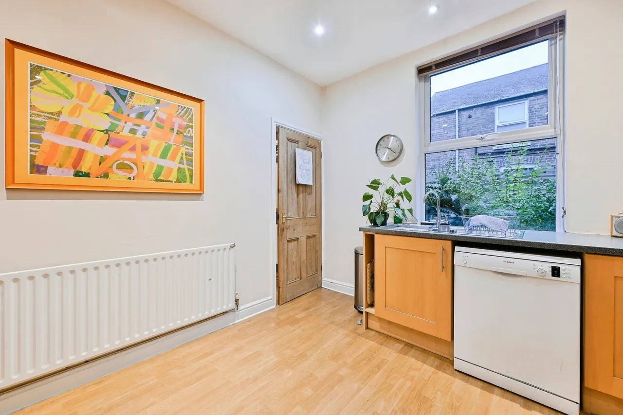 Henry Road, West Bridgford, NG2, photo 17