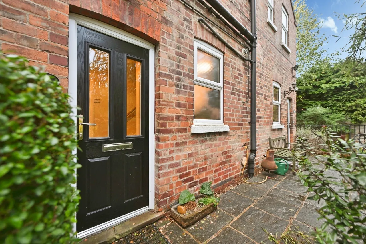 Henry Road, West Bridgford, NG2, photo 2