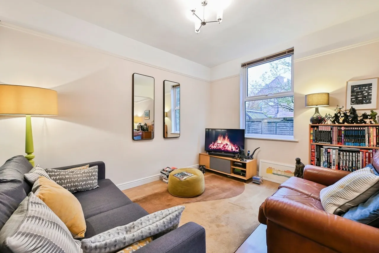 Henry Road, West Bridgford, NG2, photo 12