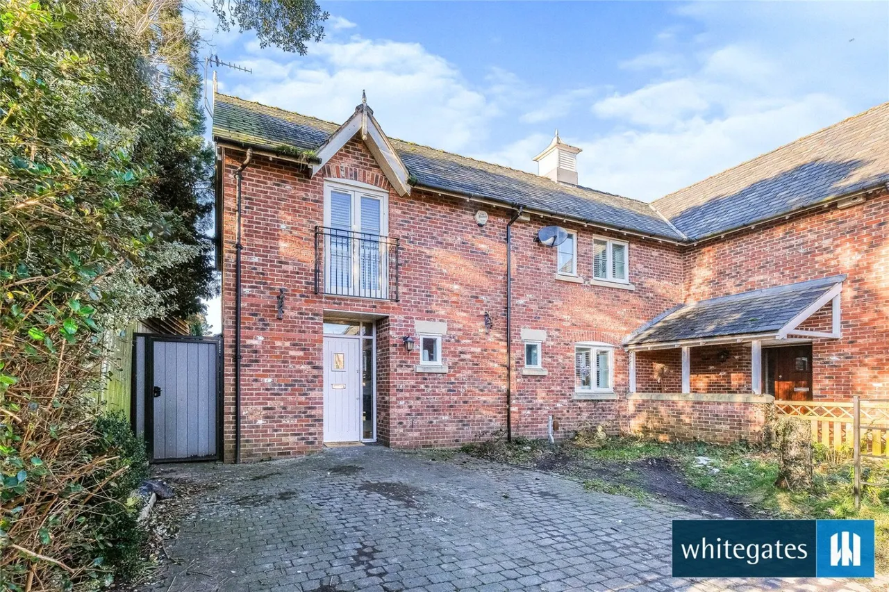 4 bed house for sale, Church End Mews, Hale Village, L24