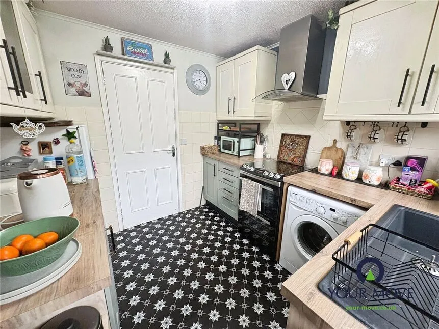 Epsom Close, Bedworth, Warwickshire, CV12, photo 4